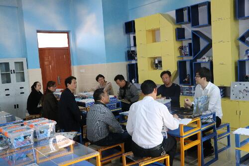 南京：陈集小学比特实验室STEAM创客教育