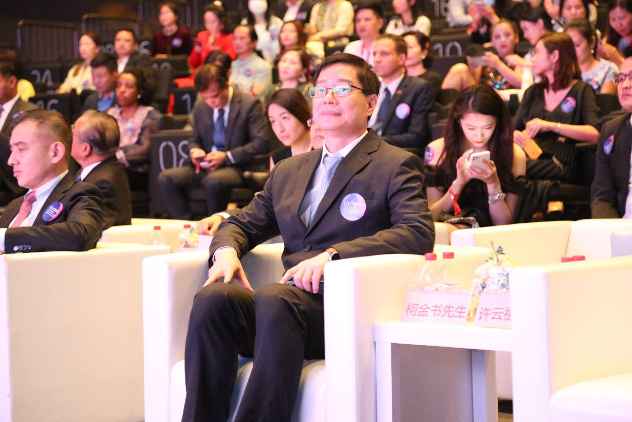 全球外交官中国文化上海之夜开幕 精锐教育现场论道科技赋能教育