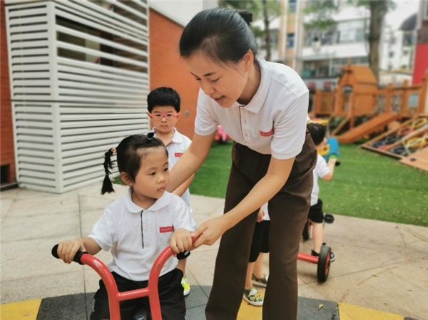 新加坡伊顿深圳幼儿园，培养自信有能力的世界小公民