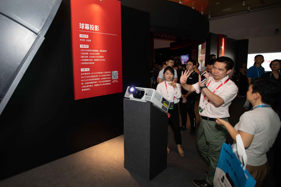 infocomm CHINA 2019迎来佳能投影多样化解决方案