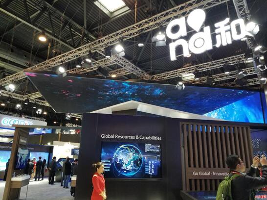 MWC2018：中移动研究院携手大朋VR推出”5G边缘云架构”VR一体机