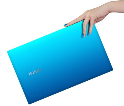 高颜值更有高性能，荣耀笔记本Pro魅海星蓝配色版好评如潮
