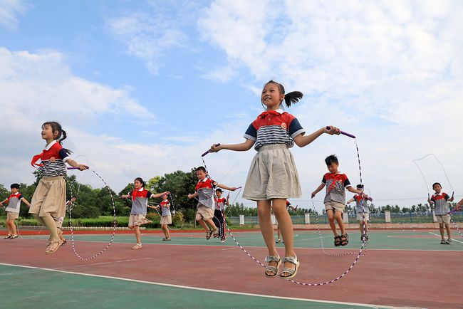 美媒：跳绳加入升学考试，中国更加重视体育